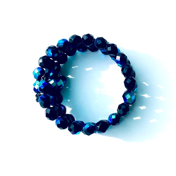 Black Jet Iridescent Layered Evening Bracelet - Picture 2 of 2